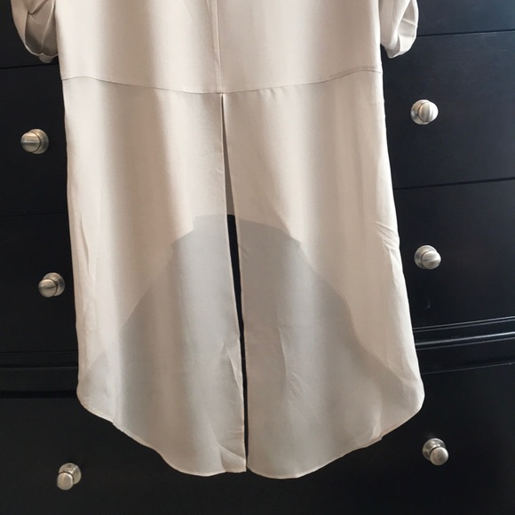 BCBGMaxazria Blouse - Picture 5 of 8